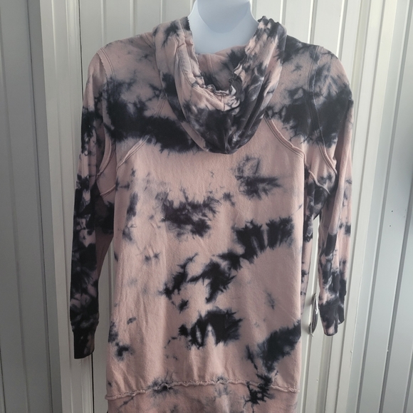 Torrid Hoodie - Picture 2 of 5